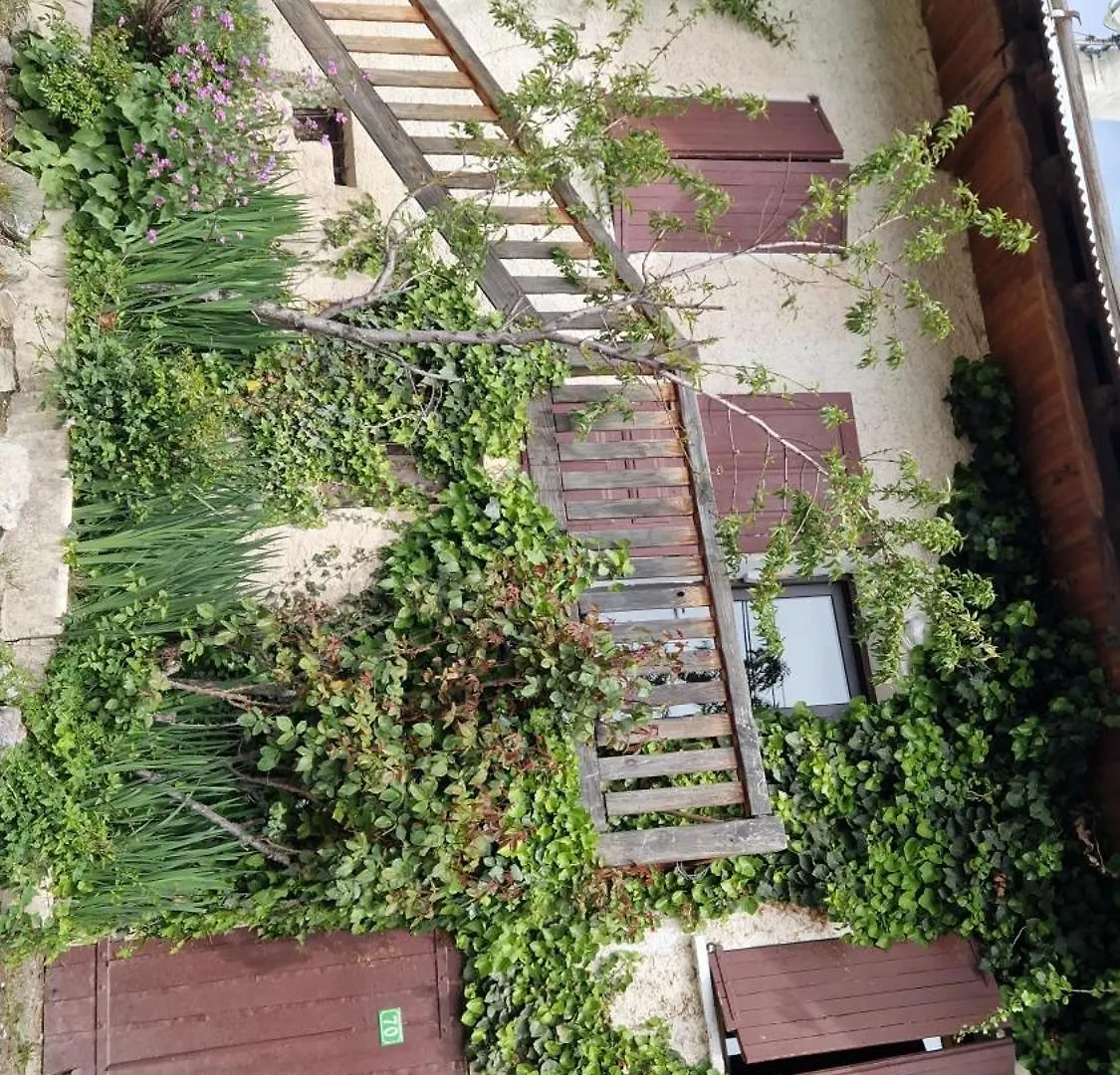Maison Atypique Au Grand Charme Embrun France